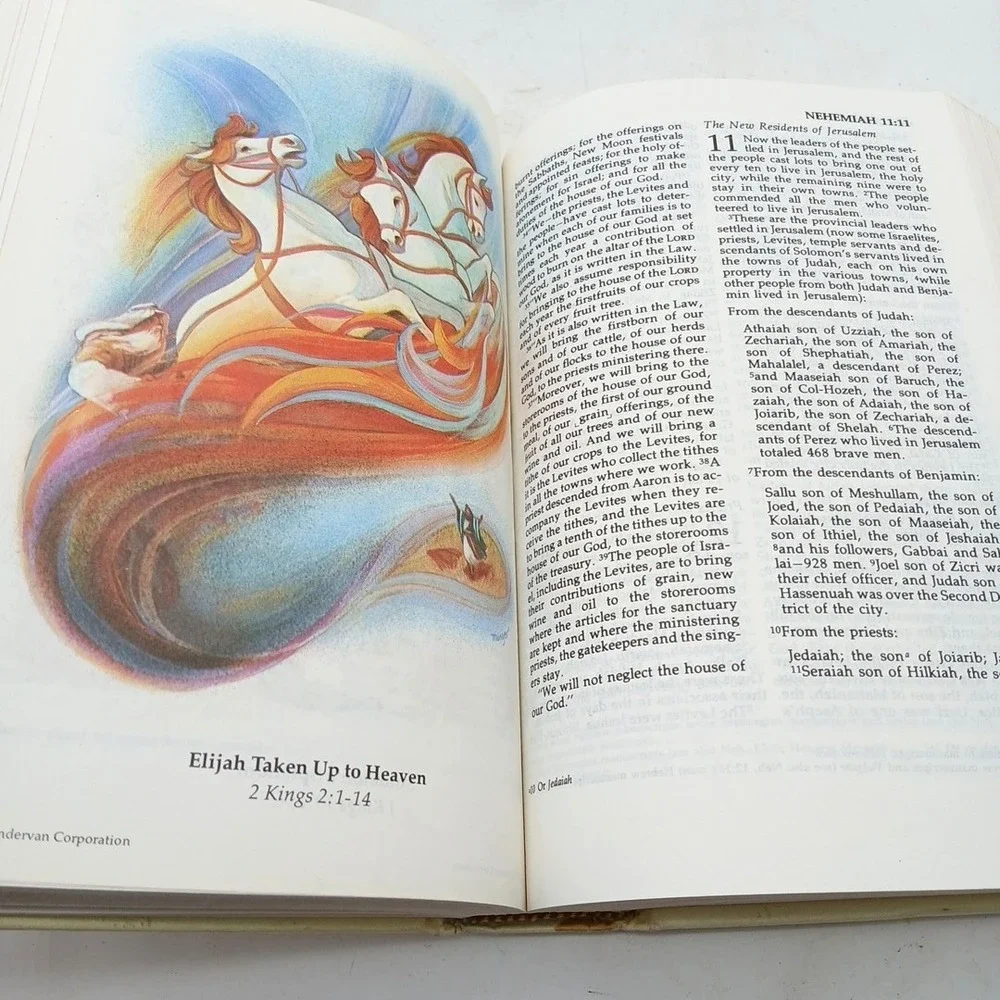 Childrens Holy‎ Bible Vintage NIV Edition 1978 Zondervan Christian Book Lot of 2